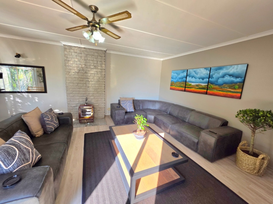 5 Bedroom Property for Sale in Panorama Free State